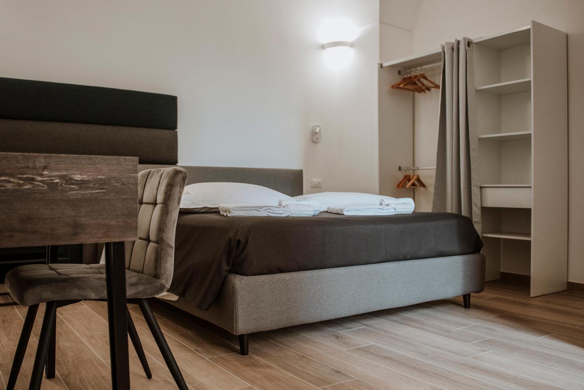 Bed and Breakfast Signuria Dimora Esclusiva Лечче Экстерьер фото