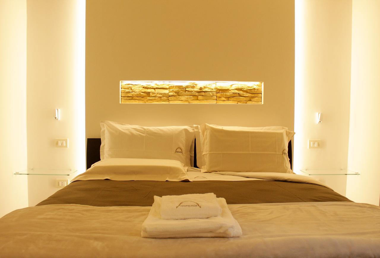 Bed and Breakfast Signuria Dimora Esclusiva Лечче Экстерьер фото
