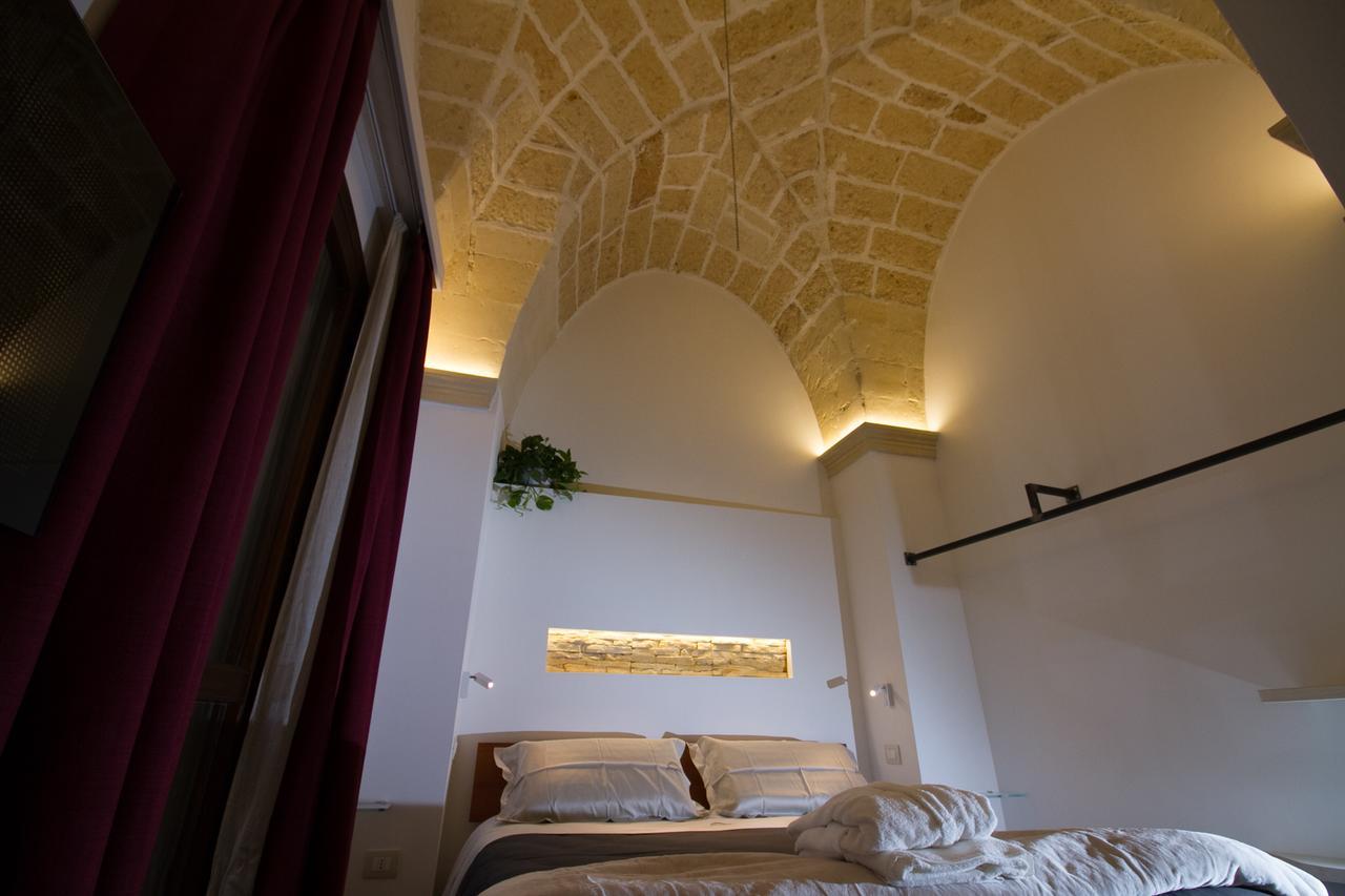 Bed and Breakfast Signuria Dimora Esclusiva Лечче Экстерьер фото